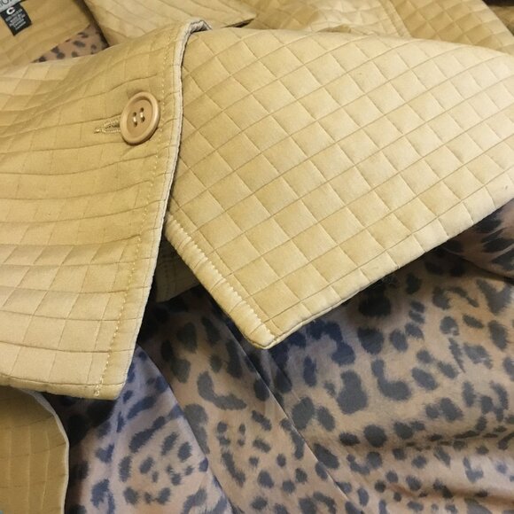 Vintage Honey Dijon Quilted Coat Made in Canada - Picture 10 of 16